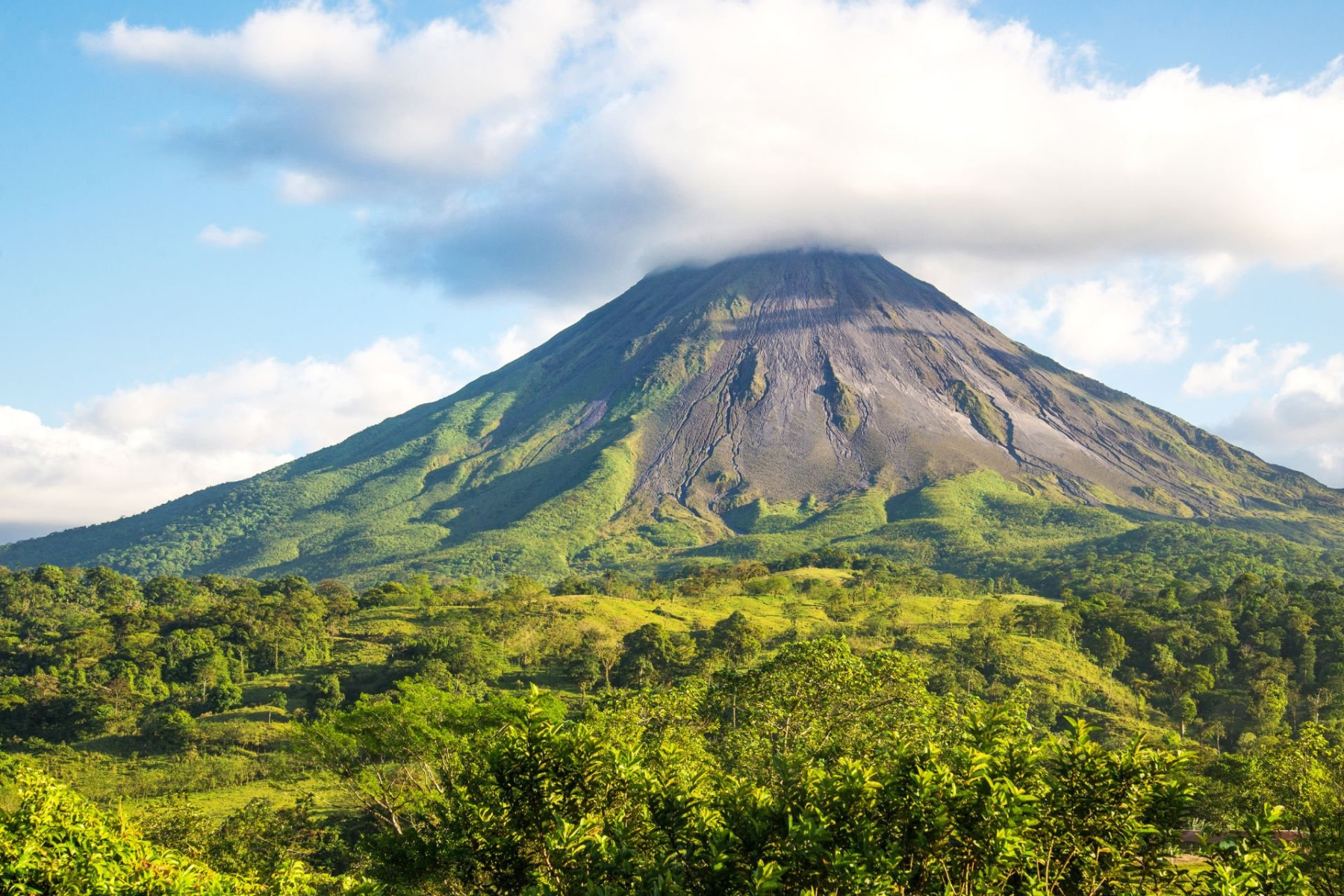 ENTRE VOLCAN ET PLAGES - COSTA RICA  2027