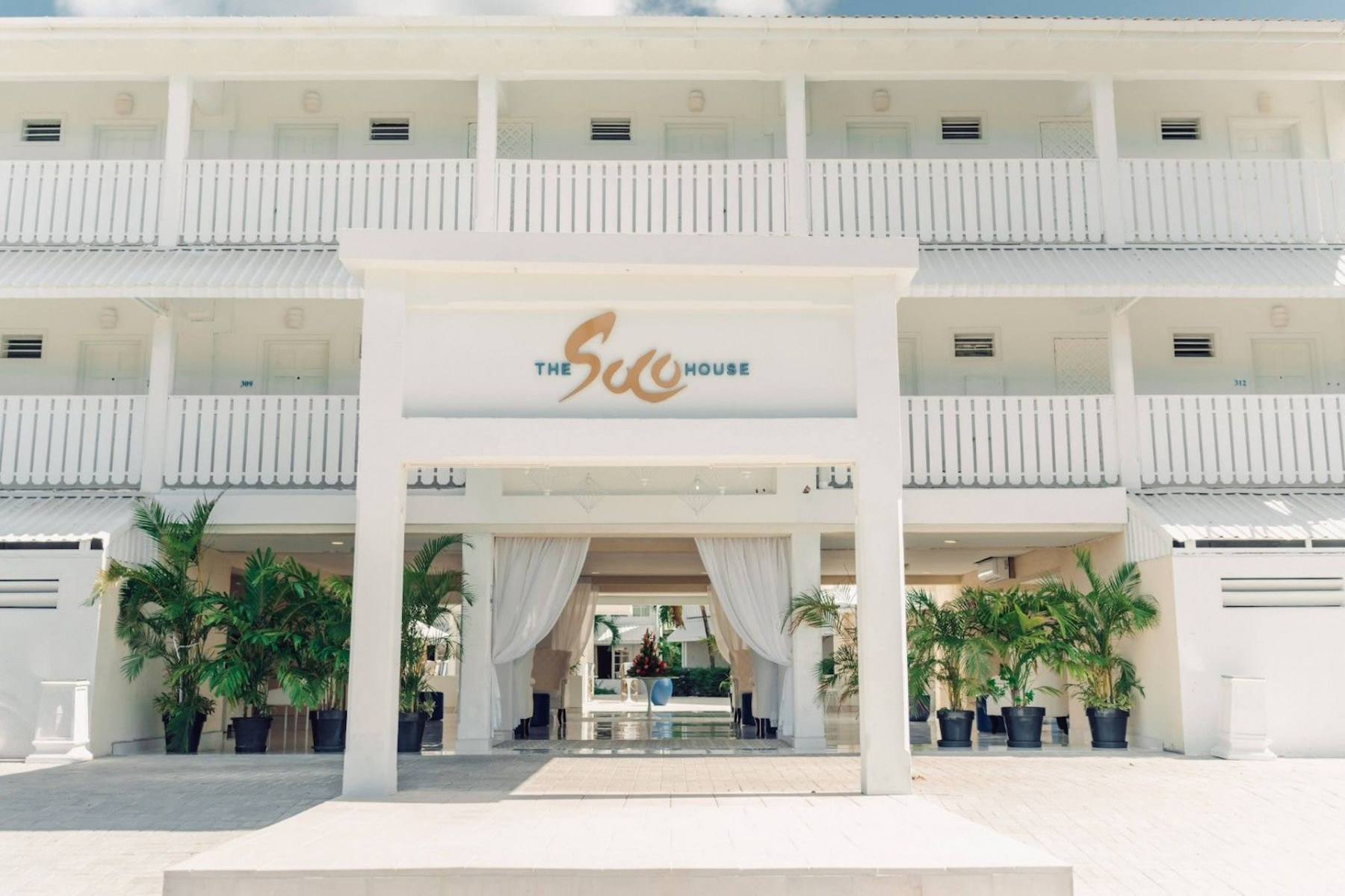 HOTEL SAINTE LUCIE SOCO HOUSE 4*